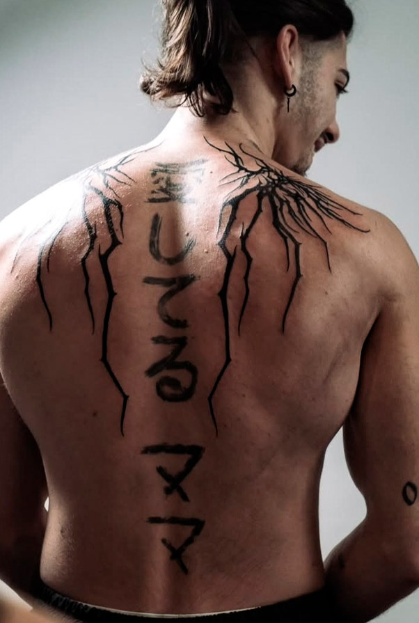 tattoo-dark-tribal-espalda