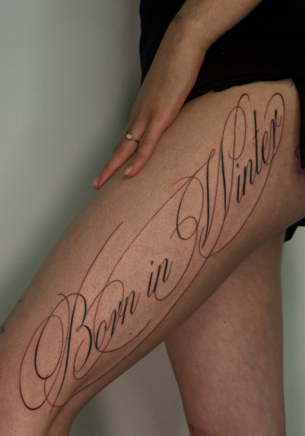 tatuaje-lettering-pierna-madrid